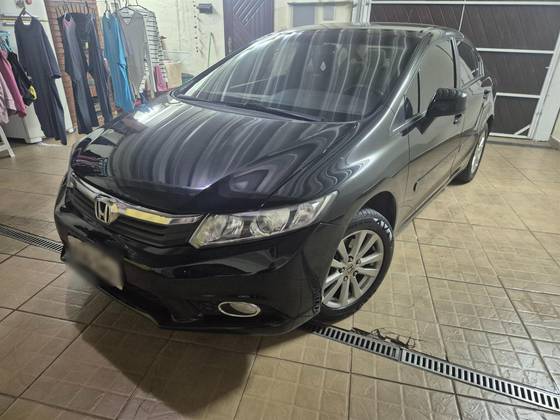 HONDA CIVIC 1.8 LXS 16V FLEX 4P AUTOMÁTICO